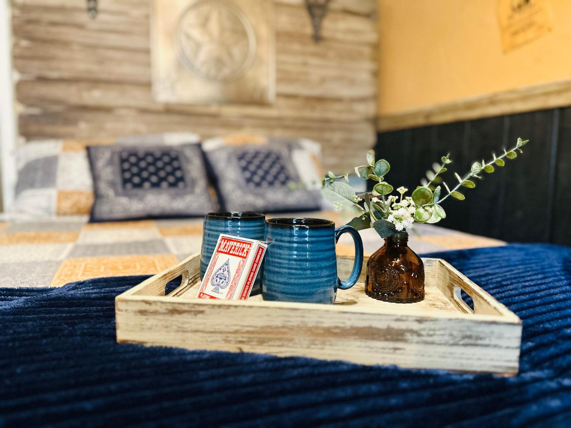 Acorn Hideaways Canton Rustic Old West Frontier Suite Bagian luar foto